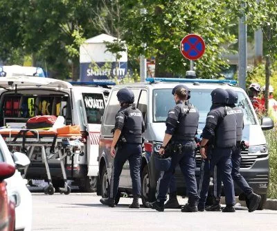 at-least-nine-killed-in-shooting-at-high-school-in-austria-2