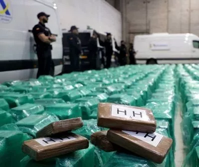 organized-crime-stifles-latin-americas-economic-development-2