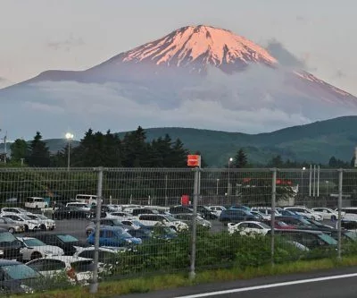 mt-fuji-doubles-entry-fee-strengthens-safety-measures-to-start-new-season-2