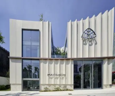 mercedes-benz-opens-worlds-first-maybach-brand-center-in-south-korea-2