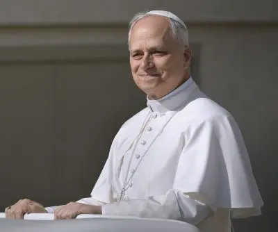 pope-leo-xiv-speaks-with-astronaut-buzz-aldrin-about-apollo-11-2