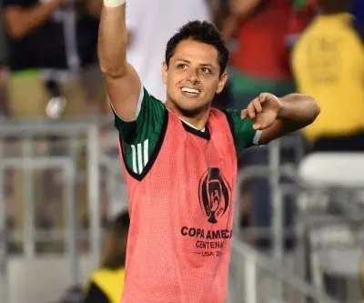 soccer-star-chicharito-hernandez-criticized-for-alleged-sexist-comments-2