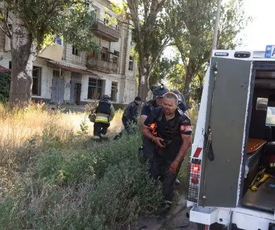 ukraine-russia-trade-airborne-attacks-killing-7-and-injuring-13