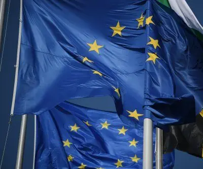 eu-says-ukraine-must-decide-its-own-future-ahead-of-trump-putin-summit-2
