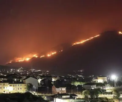four-dead-as-wildfires-rage-in-spain-and-europe-2