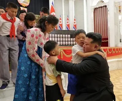 kim-jong-un-honors-n-korean-troops-sent-to-russia-as-great-heroes-2