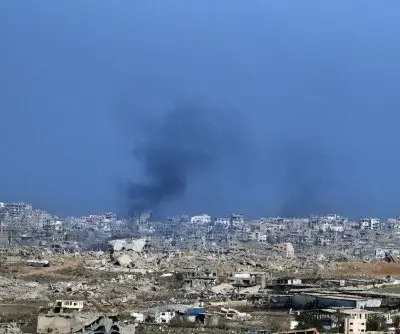 reporters-among-at-least-20-killed-in-israeli-strikes-on-gaza-hospital-2
