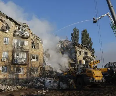 uk-eu-summon-russian-ambassadors-for-attacks-that-hit-buildings