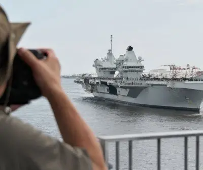 uk-carrier-strike-group-drops-anchor-in-tokyo-bay