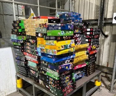 australian-police-arrest-man-over-160k-worth-in-stolen-lego-2