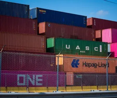 australia-charges-three-dockworkers-for-1116-pound-cocaine-import-2