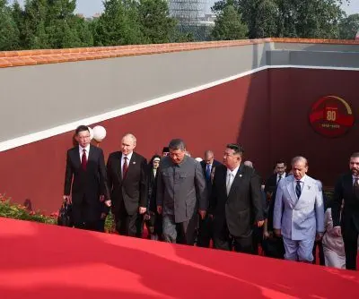 xi-putin-kim-witness-giant-military-parade-together-in-beijing-2