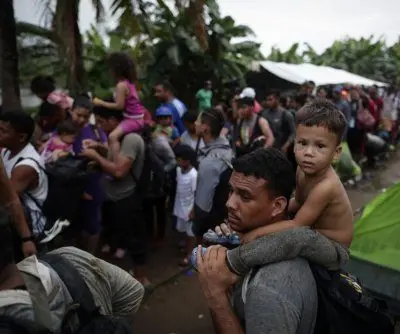 report-migrant-crossings-in-darien-gap-between-colombia-panama-plunge-2
