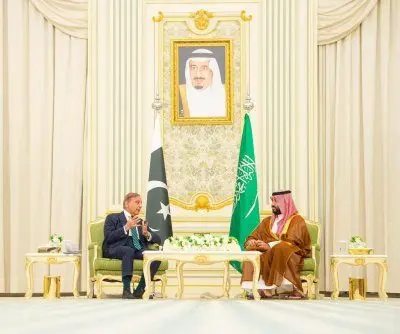 saudi-arabia-and-pakistan-sign-mutual-defense-pact-2