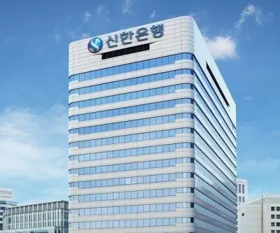 shinhan-nh-nonghyup-launch-loans-for-foreign-employees-2