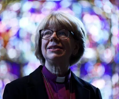 sarah-mullally-named-first-woman-archbishop-of-canterbury-2