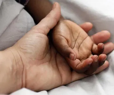 foundation-reunites-children-illegally-adopted-with-biological-parents-2
