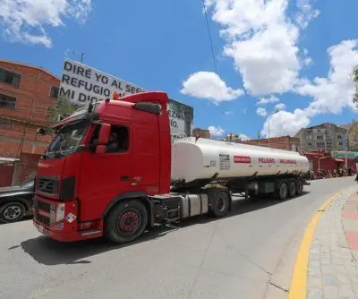 fuel-shortage-hits-bolivia-again-2