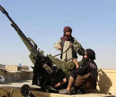 pakistan-afghan-taliban-agree-to-short-cease-fire-2
