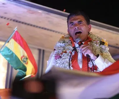 bolivia-poised-to-elect-rodrigo-paz-president-2
