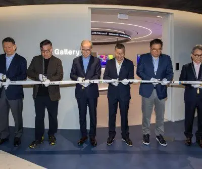 kt-microsoft-open-enterprise-innovation-hub-in-seoul-2