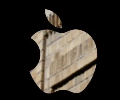 british-regulator-says-apple-google-too-powerful-2