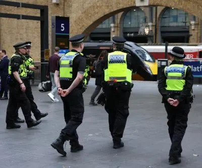 british-police-look-at-other-knife-incidents-in-run-up-to-train-attack-2