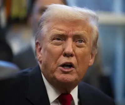 trump-asks-israeli-president-to-pardon-pm-netanyahu-2