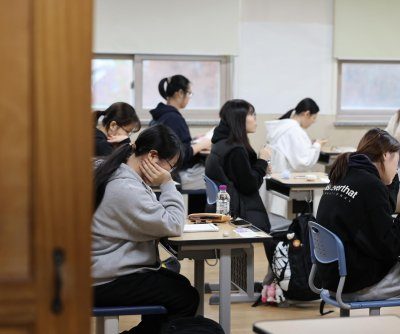 over-550000-students-take-annual-college-entrance-exam-2