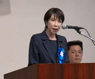 japans-cabinet-approves-stimulus-package-worth-as-much-as-270b-2