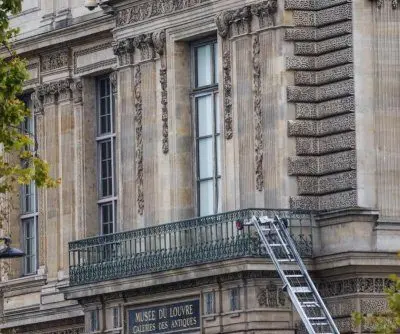 four-more-arrested-in-louvre-heist-2