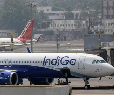 indigo-cancels-1000-flights-throughout-india-2