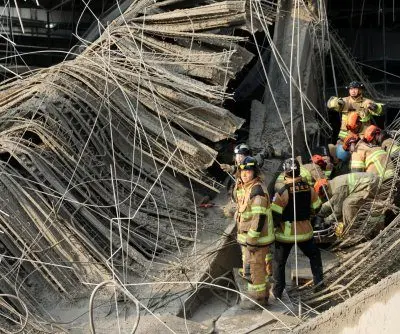 1-killed-3-trapped-after-collapse-at-library-construction-site-in-gwangju-2
