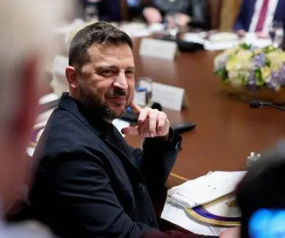 ukraine-disables-russian-submarine-with-undersea-drone-2