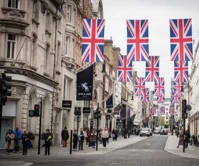 uk-to-start-inquiry-on-foreign-influence-on-british-politicians