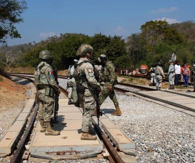 at-least-13-killed-scores-injured-in-train-crash-in-southern-mexico-2