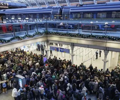 eurostar-suspends-channel-tunnel-trains-after-poweroutage-2