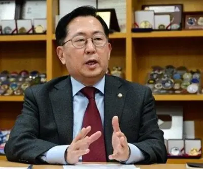 south-korean-lawmaker-warns-delays-leave-troops-without-arms-funds-2