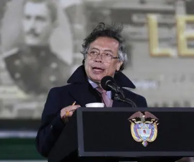 petro-calls-on-colombians-to-defend-sovereignty-amid-trump-threats-2