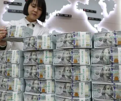 south-koreas-fx-reserves-fall-on-currency-defense-2