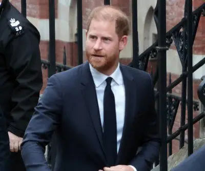 prince-harry-in-london-for-court-case-against-daily-mail-publisher-2