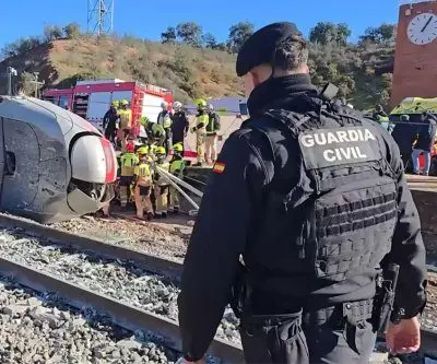 spains-train-derailment-death-toll-climbs-to-40-as-probe-continues