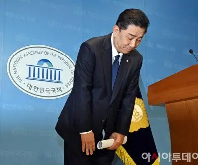 democratic-party-processes-kim-byung-ki-resignation-after-expulsion-vote-2