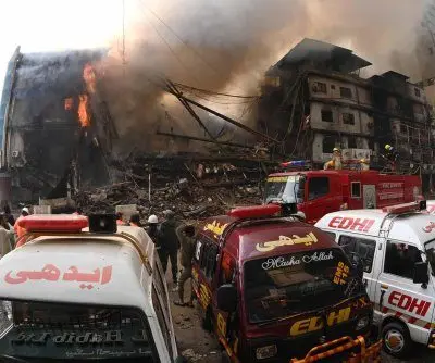 death-toll-rises-to-71-in-karachi-pakistan-gul-plaza-blaze-2