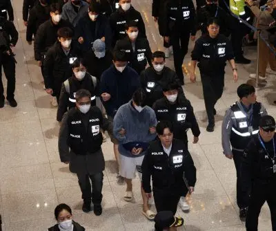 73 Koreans repatriated from Cambodia in $33.6 million scam probe