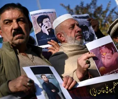 Alleged mastermind, 3 others under arrest for Pakistan bombing