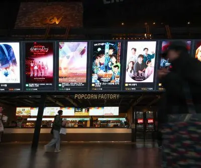 Korean film revenue, admissions fall 40% in 2025