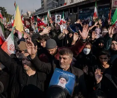 Iran’s new leader says Strait of Hormuz to remain closed