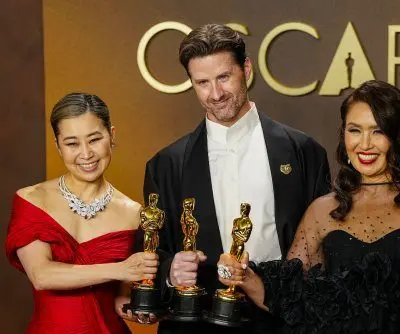 lee-congratulates-netflixs-kpop-demon-hunters-on-winning-academy-awards-2