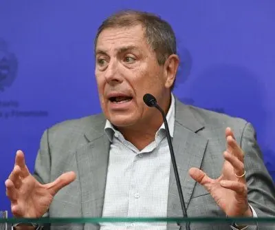 U.S. pressures Uruguay to break trade ties with China, minister says